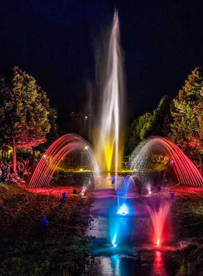 Lichterfest in Bad Salzschirf Farbige Wasserspiele